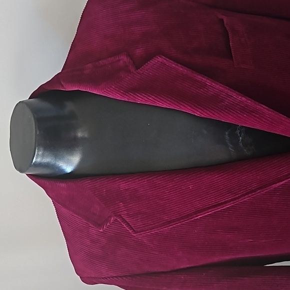 The Men's Store Vintage Cranberry Corduroy Blazer - Picture 2 of 11